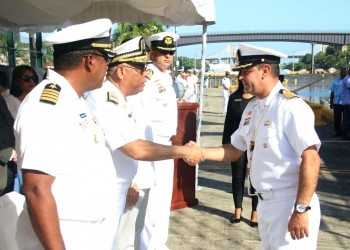 La ARD, junto a la misión diplomática de Colombia acreditada en el país, y estudiantes de distintos centros educativos locales, se dieron cita en las instalaciones de la terminal Don Diego, Puerto de Santo Domingo, para recibir al Buque Escuela A.R.C. “GLORIA”